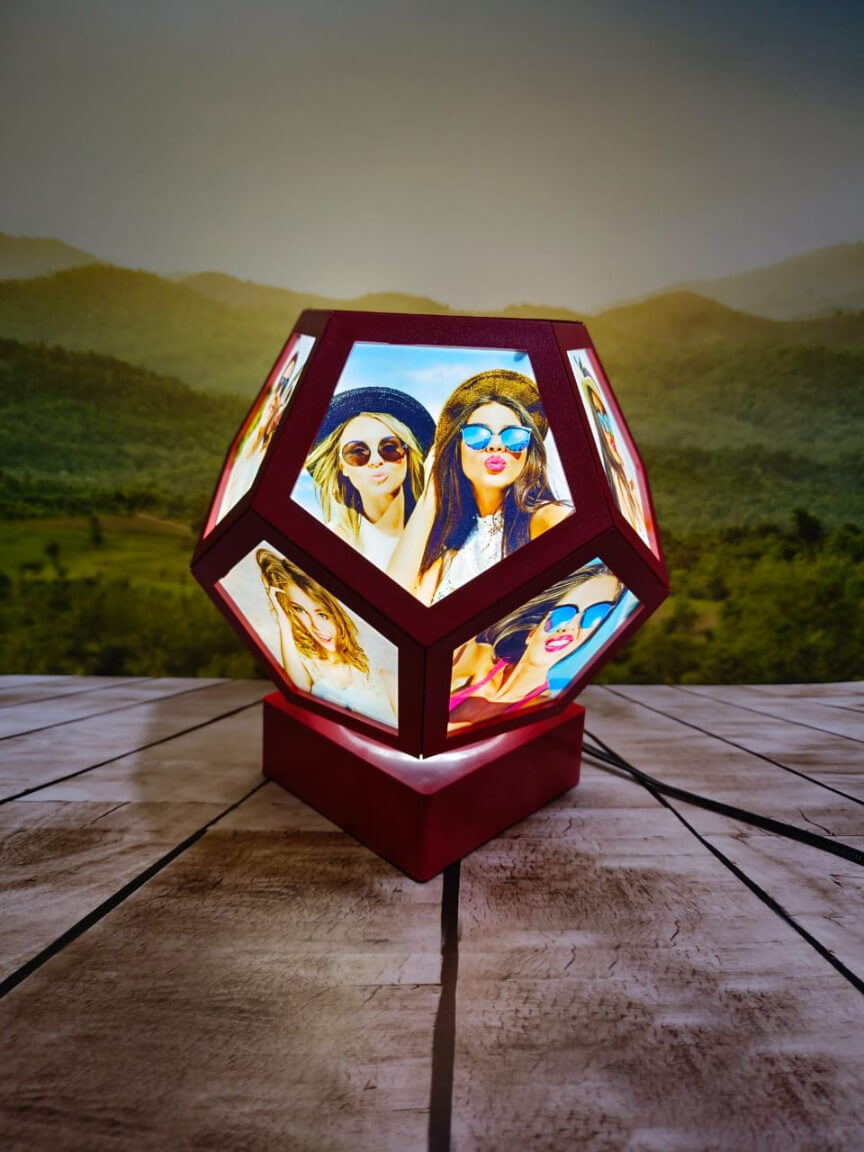 Polygon Photo Lamp
