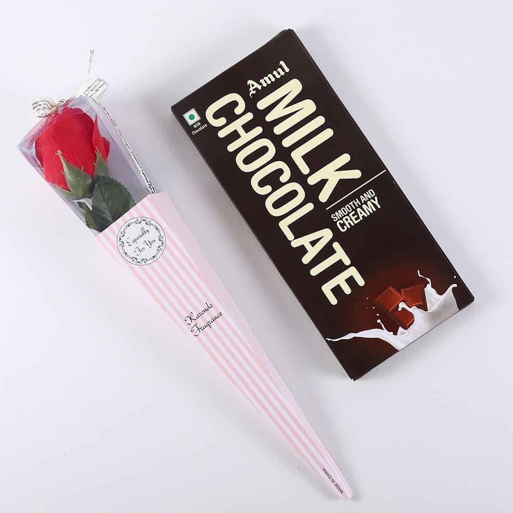 Amul Milk Chocolate with Wrapped Rose