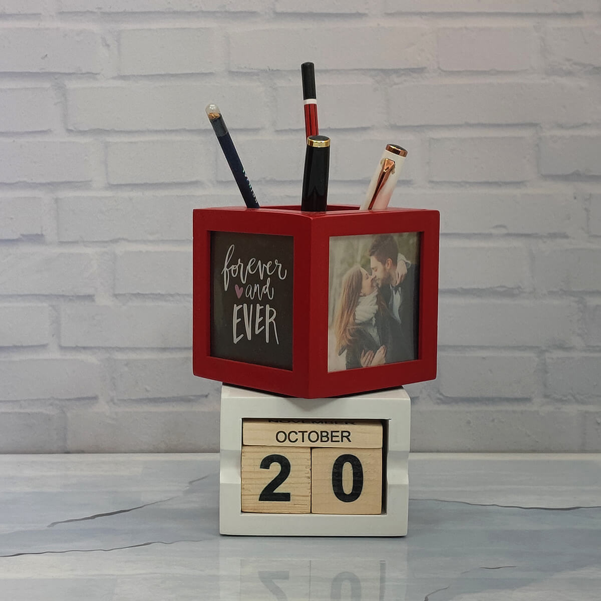 Personalised Red-White Photo Frame Pen Holder with Wooden Block Calendar 4.5 (0 reviews)